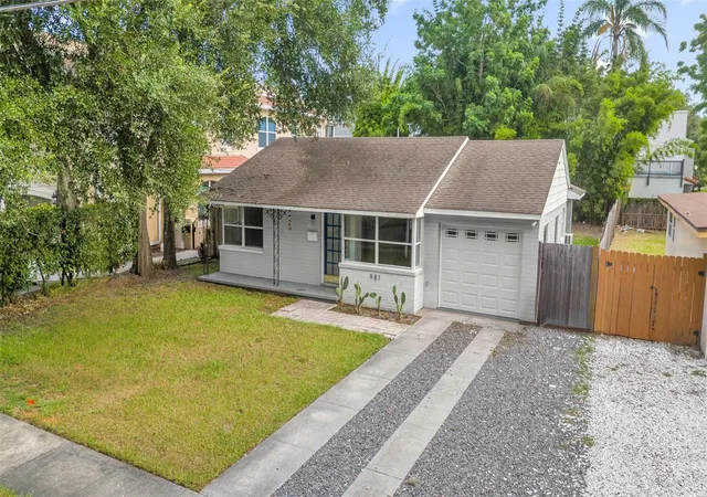 Photo 3 of Single family home for sale at 981 Aragon Ave, Winter Park, FL 32789 | MLS# O6420093 | Listing updated on 2026-09-10
