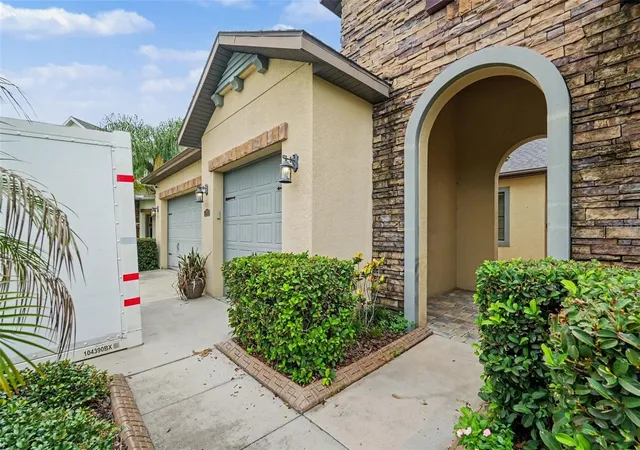 2nd image of 31957 Mardelle Pl, Wesley Chapel, FL 33543 | MLS# TB8523425