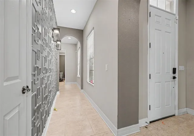 3rd image of 31957 Mardelle Pl, Wesley Chapel, FL 33543 | MLS# TB8523425