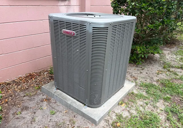 Photo 37 of Sale Pending at 901 Ne 23rd Street, Gainesville, FL 32641 | MLS# GC541481 | Listing updated on 2026-08-24
