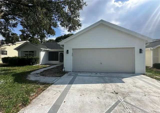 Homes for sale in The Villages, FL | 518 San Pedro Dr, The Villages, FL 32159 | MLS# S5152540