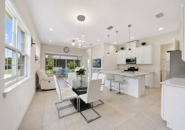 4th image of 2516 Datura Loop, Saint Cloud, FL 34772