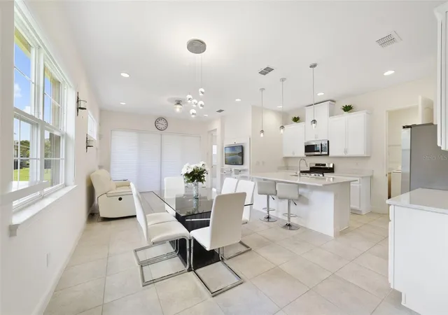 5th image of 2516 Datura Loop, Saint Cloud, FL 34772