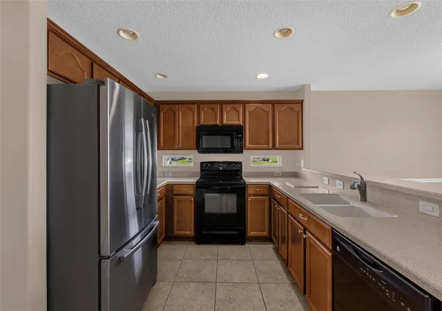 Photo 2 of Single family home for sale at 5901 Candle Glow Pl, Leesburg, FL 34748 | MLS# G5114312 | Listing updated on 2026-10-17