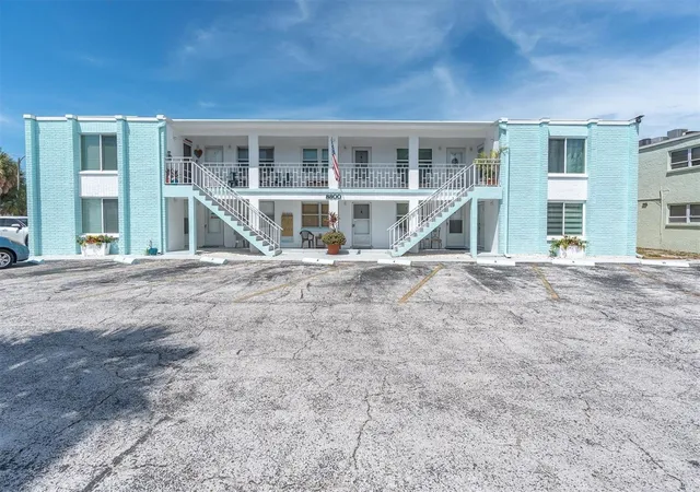 Homes for sale in St. Pete Beach, FL | 8800 Blind Pass Rd #4, St. Pete Beach, FL 33706 | MLS# TB8523486