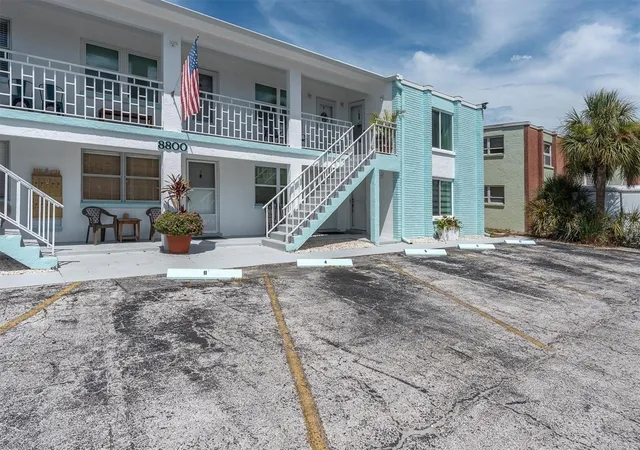 Homes for sale in St. Pete Beach, FL | 8800 Blind Pass Road, St. Pete Beach, FL 33706 | Houzeo