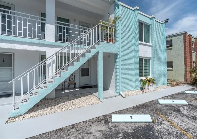 Homes for sale in St. Pete Beach, FL | 8800 Blind Pass Rd #4, St. Pete Beach, FL 33706 | MLS# TB8523486