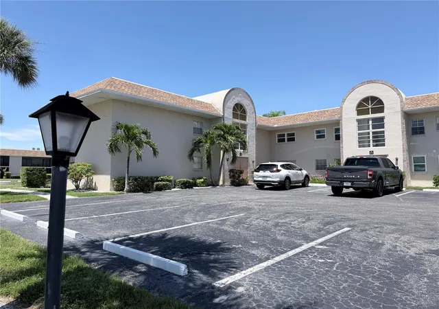 1st image of 2727 75Th St W #7A15, Bradenton, FL 34209 | MLS# TB8523503