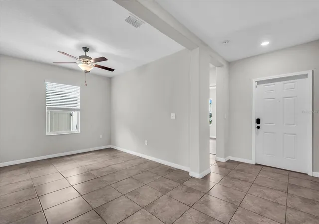 Photo 3 of Single family home for sale at 1739 Broad Winged Hawk Dr, Ruskin, FL 33570 | MLS# OM727437 | Listing updated on 2026-06-26