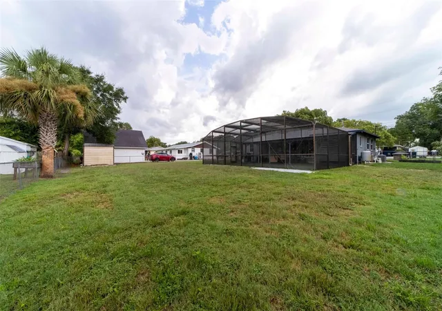 Homes for sale in Debary, FL | 27 Volusia Dr, Debary, FL 32713 | MLS# V4949880