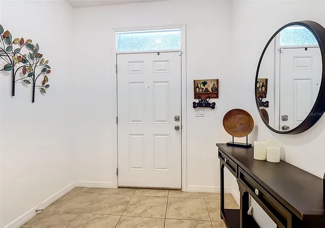 3rd image of 1229 Yellow Finch Dr, Davenport, FL 33837 | MLS# G5114317