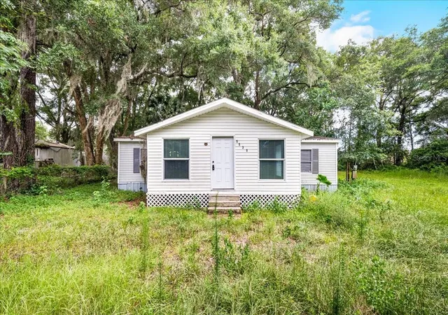 1st image of 5530 Se 41st St Ocala ,fl, Ocala, FL 34480 | MLS# OM727439