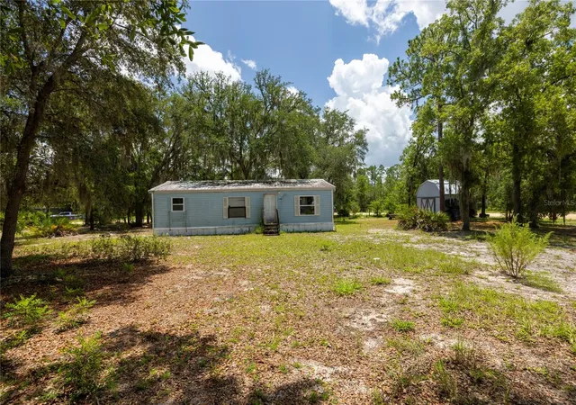 Photo 3 of Manufactured home for sale at 108 Kitty Ave, Interlachen, FL 32148 | MLS# GC541486 | Listing updated on 2026-08-25