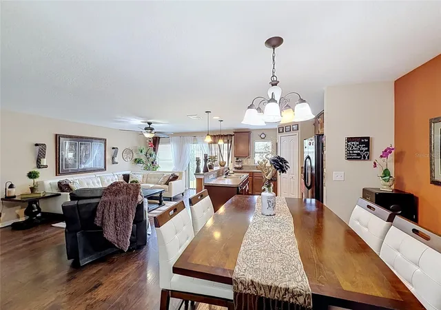 Photo 4 of Townhouse for sale at 6420 Windsor Lake Cir, Sanford, FL 32773 | MLS# S5152547 | Listing updated on 2026-09-25