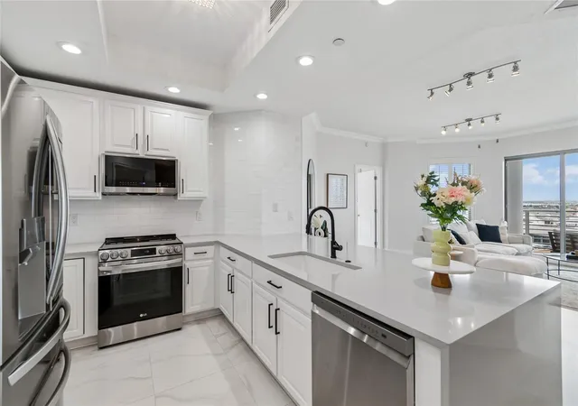 4th image of 449 S 12Th St #802, Tampa, FL 33602 | MLS# TB8523525