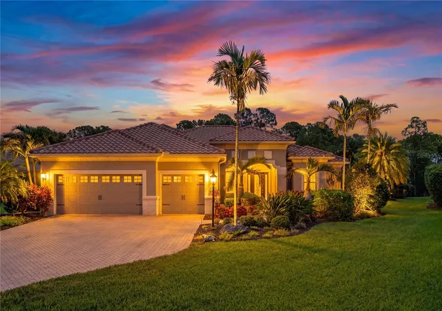 Photo 1 of Single family home for sale at 8276 Larkspur Cir, Sarasota, FL 34241 | MLS# A4698199 | Listing updated on 2026-10-07