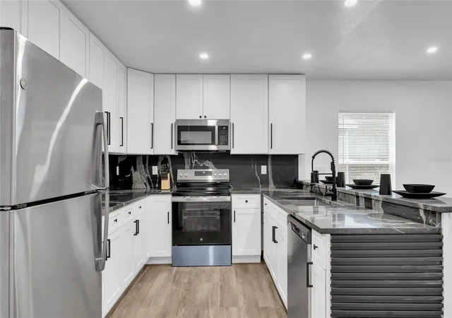 4th image of 1765 Roseberry Ln, Sanford, FL 32771 | MLS# O6420186