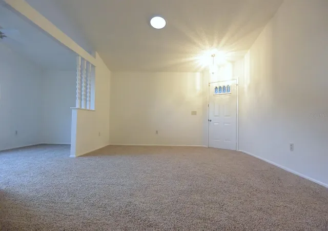 Photo 4 of Condo for sale at 4707 Wallingford Ct, New Port Richey, FL 34655 | MLS# W7887092 | Listing updated on 2026-10-01