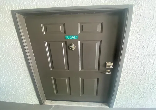 3rd image of 13838 Fairway Island Dr, Orlando, FL 32837