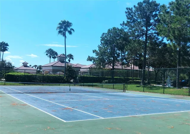 2nd image of 13838 Fairway Island Dr, ORLANDO, FL 32837