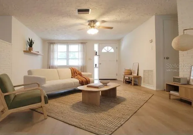 Photo 3 of Single family home for sale at 2109 Shannon Dr, Holiday, FL 34690 | MLS# TB8523552 | Listing updated on 2026-10-10