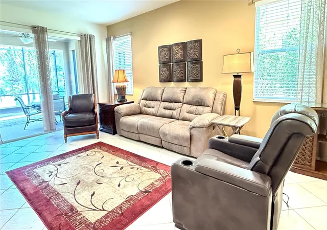 Photo 5 of House for sale at 2316 Palm Tree Dr, Kissimmee, FL 34759 | MLS# S5152555 | Listing updated on 2026-08-18
