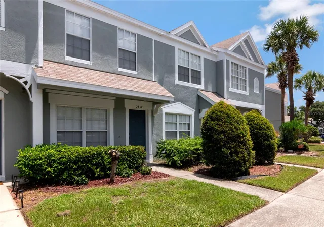 2nd image of 2439 Lake Woodberry Cir, Brandon, FL 33510 | MLS# TB8523558