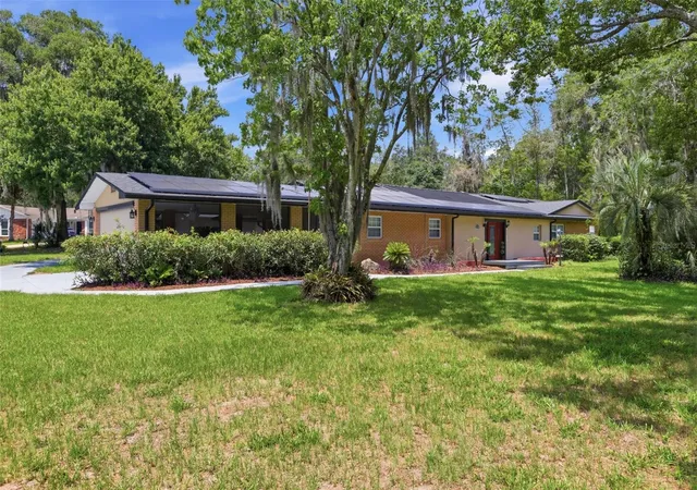 1st image of 1570 Glenwood Rd, Deland, FL 32720 | MLS# V4949882
