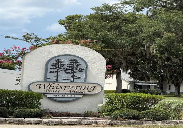3rd image of 517 Whispering Pines Blvd, Inverness, FL 34453 | MLS# TB8523569