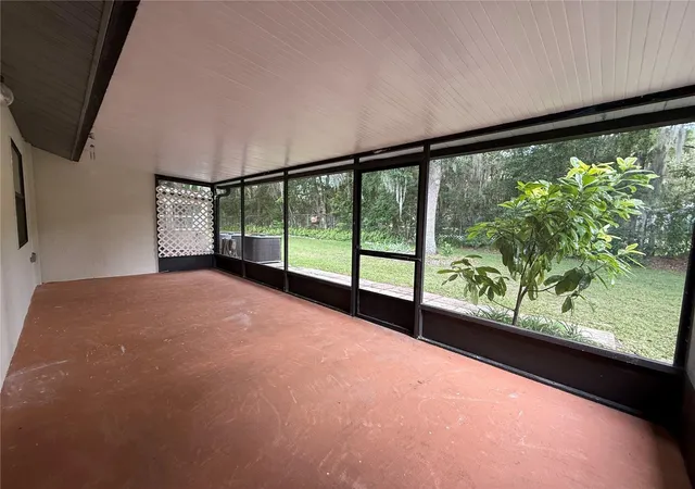 4th image of 517 Whispering Pines Blvd, Inverness, FL 34453 | MLS# TB8523569