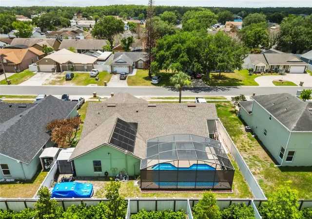 Photo 2 of Single family home for sale at 213 Competition Dr, Kissimmee, FL 34743 | MLS# O6420239 | Listing updated on 2026-09-23