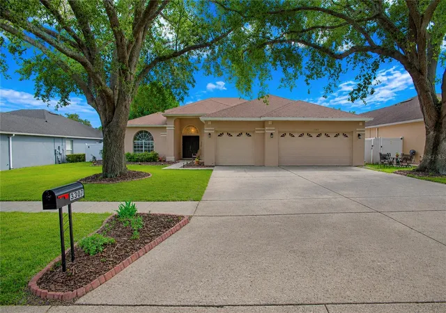 Homes for sale in Gotha, FL | 3307 Royal Ascot Run, Gotha, FL 34734 | MLS# O6420247