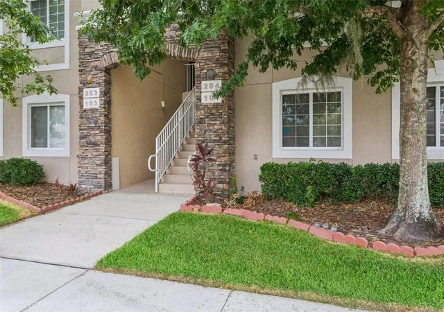 3rd image of 1231 Godavari Wy #204, Wesley Chapel, FL 33543 | MLS# TB8523580