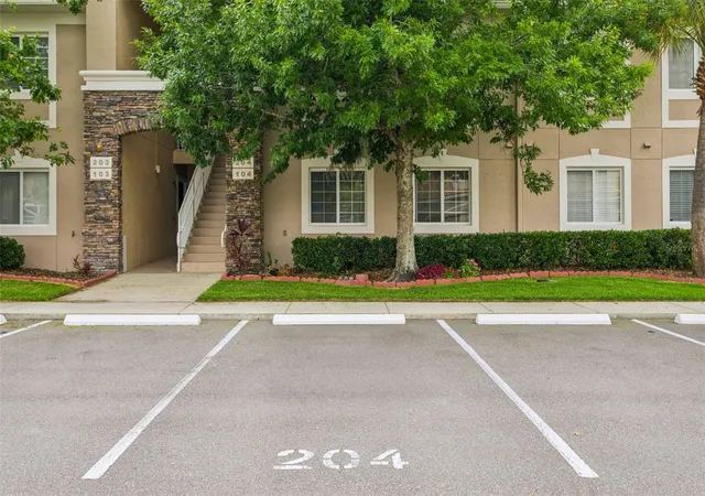 4th image of 1231 Godavari Wy #204, Wesley Chapel, FL 33543 | MLS# TB8523580
