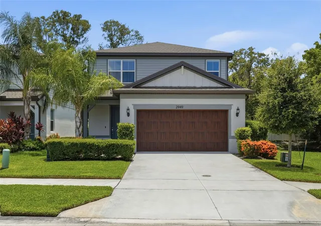 Homes for sale in Clearwater, FL | 2949 Pier Pointe Ln, Clearwater, FL 33760 | MLS# TB8523583