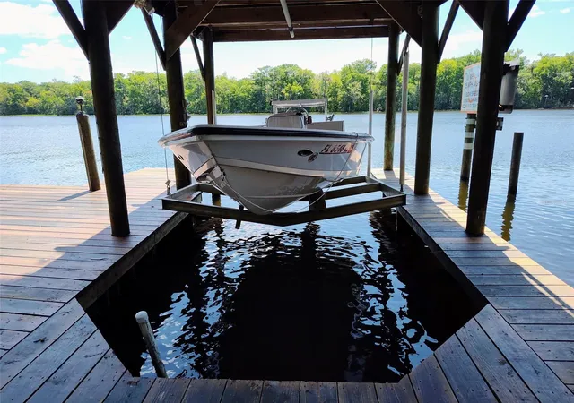 2nd image of 55342 Claire St, Astor, FL 32102 | MLS# R4911517