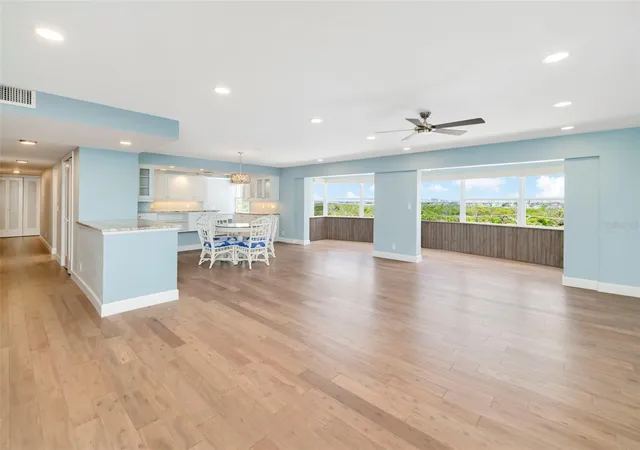 3rd image of 1750 Benjamin Franklin Dr, Sarasota, FL 34236