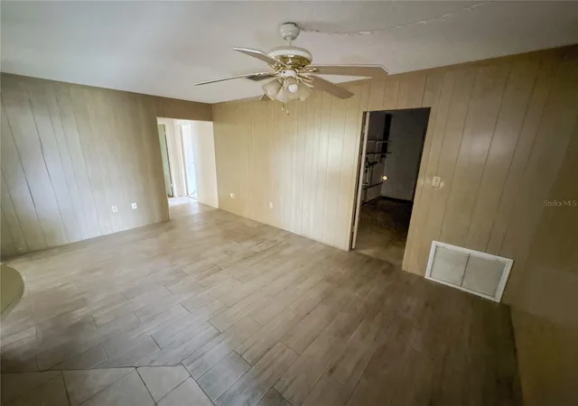 Photo 3 of Single family home for sale at 3234 Dante Dr, Sarasota, FL 34235 | MLS# C7527779 | Listing updated on 2026-09-08