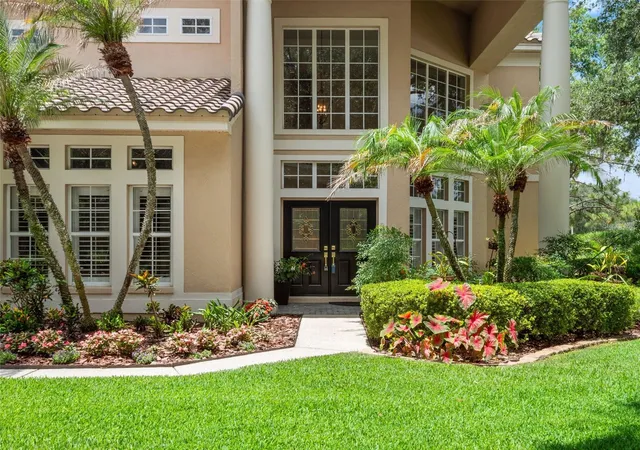 Photo 4 of Single family home for sale at 17422 Heather Oaks Pl, Tampa, FL 33647 | MLS# TB8523600 | Listing updated on 2026-08-12