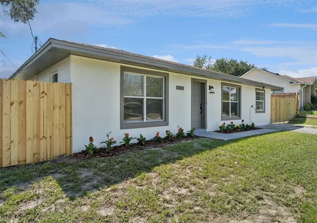 Homes for sale in Deltona, FL | 2715 Timberlake Ave, Deltona, FL 32725 | MLS# O6420275