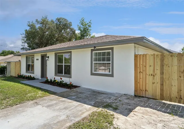 Homes for sale in Deltona, FL | 2715 Timberlake Ave, Deltona, FL 32725 | MLS# O6420275
