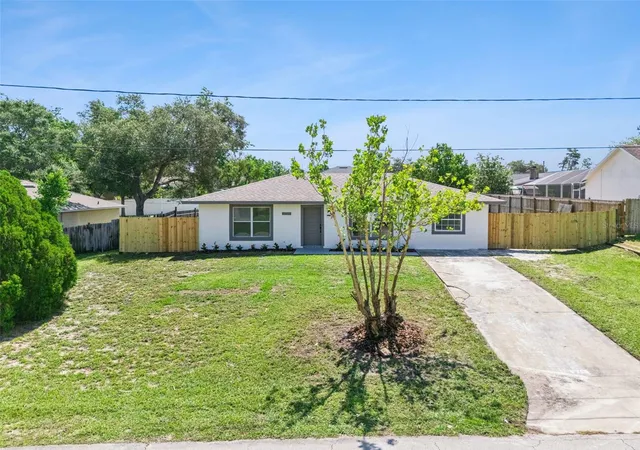 Homes for sale in Deltona, FL | 2715 Timberlake Ave, Deltona, FL 32725 | MLS# O6420275