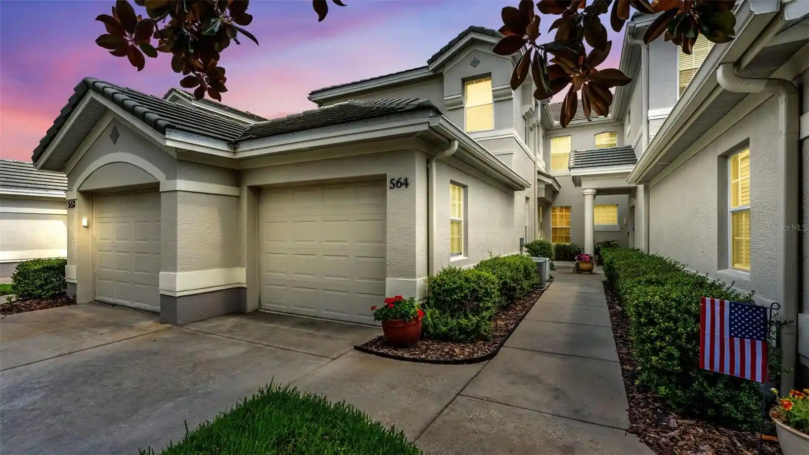 Listing Photo 1 - Condo for sale in 564 Grasslands Vlg Cir located at 564 Grasslands Vlg Cir, LAKELAND, FL 33803 - Unit #564