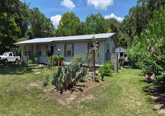 2nd image of 17144 Nw 239th Ter, High Springs, FL 32643 | MLS# GC541499