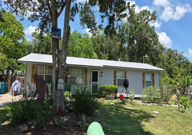 3rd image of 17144 Nw 239Th Ter, High Springs, FL 32643 | MLS# GC541499