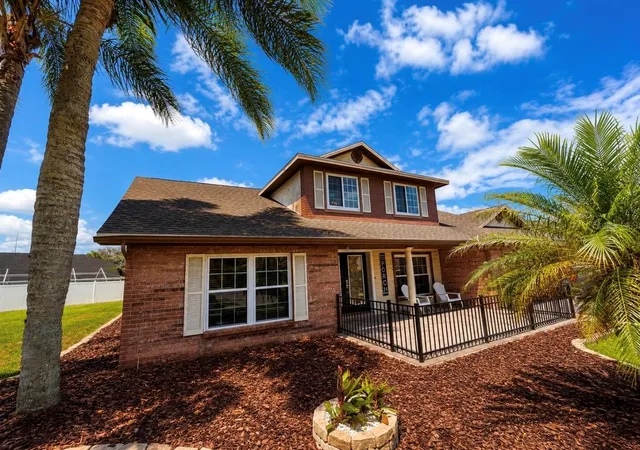 Photo 2 of Single family home for sale at 1435 Buckner Rd, VALRICO, FL 33596 | MLS# O6420280 | Listing updated on 2026-10-05
