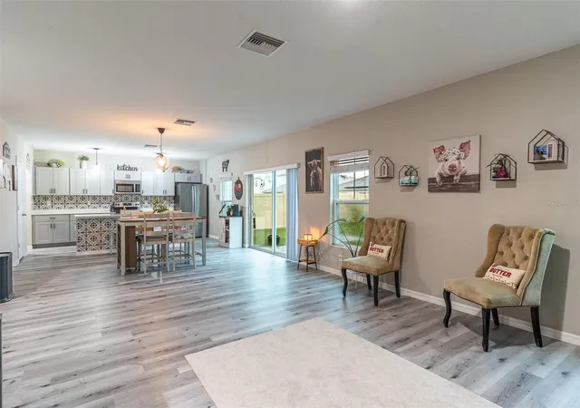 Photo 4 of Single family home for sale at 5508 Arlington River Dr, Lakeland, FL 33811 | MLS# L4963092 | Listing updated on 2026-10-15