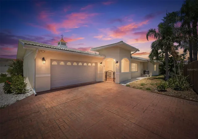 2nd image of 3666 Belle Vista Dr E, St Pete Beach, FL 33706 | MLS# TB8523640