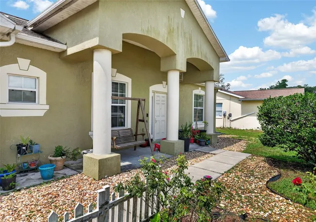 Photo 5 of Single family home for sale at 2728 SW 153rd Place Rd, Ocala, FL 34473 | MLS# OM727458 | Listing updated on 2026-07-31
