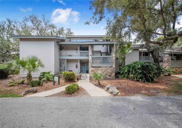 Photo 1 of Condo for sale at 816 Pinewood Ct #3126, Haines City, FL 33844 | MLS# P4939164 | Listing updated on 2026-06-29
